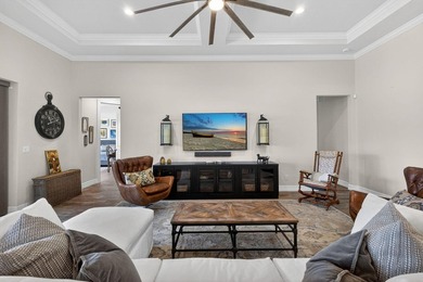 Welcome to your own slice of paradise in this beautifully - photo 32