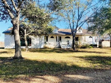 Lake Home For Sale in Jonesville, Louisiana