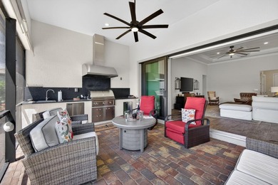 Welcome to your own slice of paradise in this beautifully - photo 50