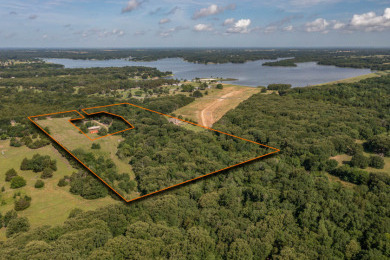 Lake House and Ranch - Lake Home For Sale in Bonham, Texas