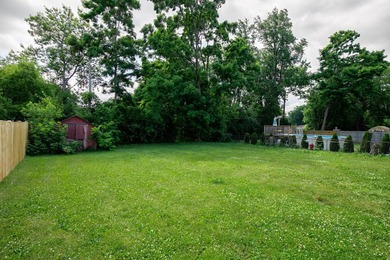 Welcome to this 2 bedroom, 1 and a half bath ranch in Lake Villa - photo 14
