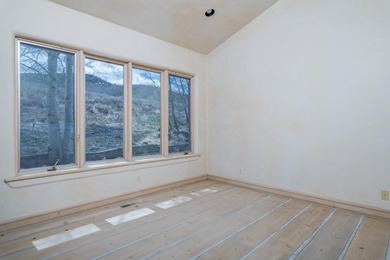 Escape to your own private Idaho. 8.84-acre retreat with a - photo 17