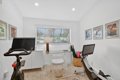 Welcome to 366 Putnam Ranch! This renovated and fully furnished - photo 13