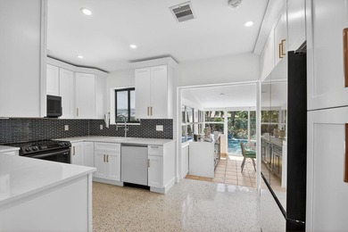 Welcome to 366 Putnam Ranch! This renovated and fully furnished - photo 23