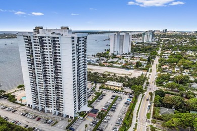 Experience coastal luxury in this gated condo at Palm Beach - photo 24