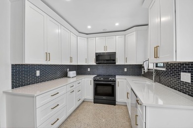Welcome to 366 Putnam Ranch! This renovated and fully furnished - photo 25