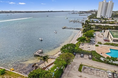 Experience coastal luxury in this gated condo at Palm Beach - photo 27