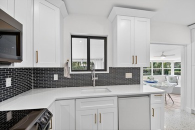Welcome to 366 Putnam Ranch! This renovated and fully furnished - photo 28