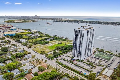 Experience coastal luxury in this gated condo at Palm Beach - photo 31