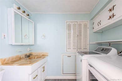 Your North Fork Escape Awaits...Discover the charm of coastal - photo 32