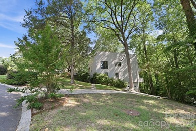 Nestled on a private, tree-lined one-acre lot in Mountainbrook - photo 45