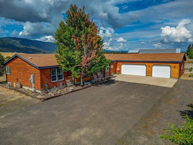 Lake Cascade  Home For Sale in Donnelly Idaho