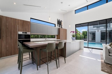 Set on a 9,345+/- square-foot lot, this SoSo residence combines - photo 5