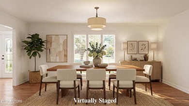 Welcome to this beautifully renovated 5-bedroom, 3.5-bath home - photo 9