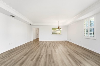 Experience spacious luxury in the largest corner unit in Camden - photo 12