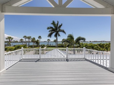 Virtually Staged. A boater's paradise, this beautiful, fully - photo 10