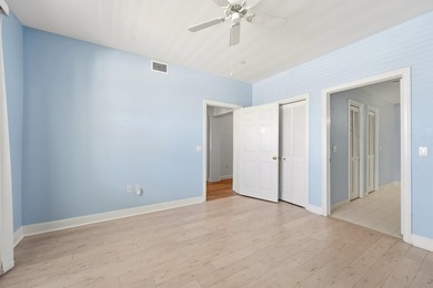 Experience spacious luxury in the largest corner unit in Camden - photo 23