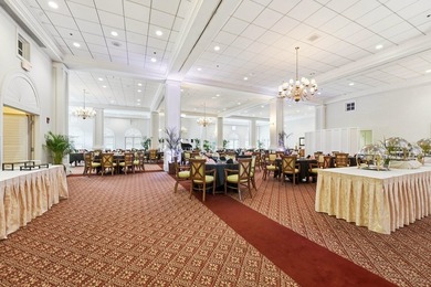Experience spacious luxury in the largest corner unit in Camden - photo 40