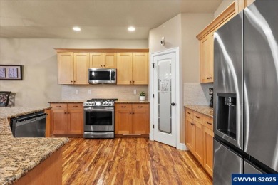 Private 5th bdrm suite w/separate exterior entrance highlights