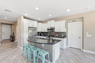 Premium homesite, gorgeous upgrades, and the Encanterra resort - photo 9