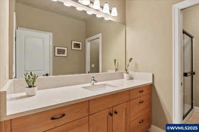 Private 5th bdrm suite w/separate exterior entrance highlights