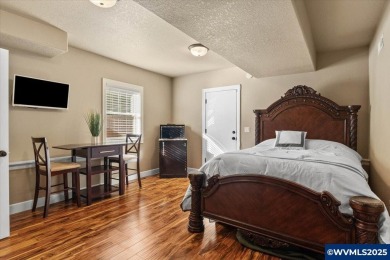 Private 5th bdrm suite w/separate exterior entrance highlights