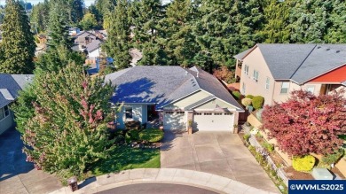 Private 5th bdrm suite w/separate exterior entrance highlights