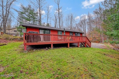 Deerfield Lake Home For Sale in Lake Ariel Pennsylvania