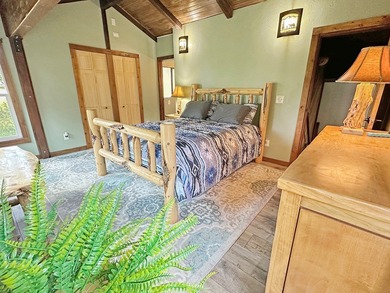 WELCOME TO YOU TURNKEY, HOME AWAY FROM HOME! This beautifully - photo 10