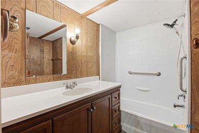 *** Seller offering $5,000 toward buyer's closing costs. ***