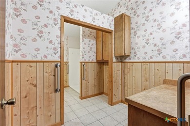 *** Seller offering $5,000 toward buyer's closing costs. ***