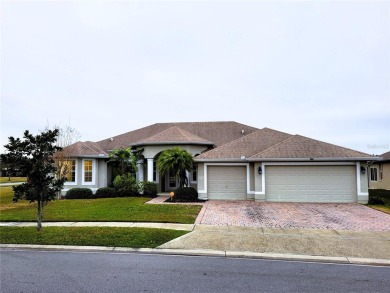 Lake Home For Sale in Kissimmee, Florida