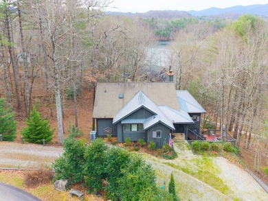 This wonderful Craftsman home with seasonal mountain and lake - photo 3