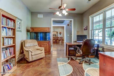 Live in Your Second Favorite Resort Vacation: Serene 5-Bedroom - photo 26