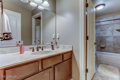 Live in Your Second Favorite Resort Vacation: Serene 5-Bedroom - photo 46