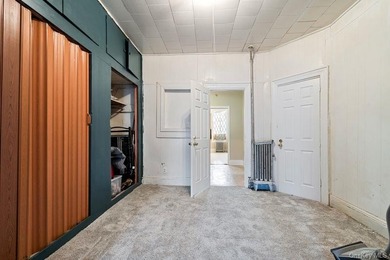 An exceptional investment opportunity in the heart of East New - photo 5