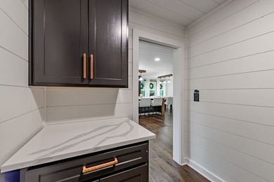 Modern Mountain Sanctuary: The Best of Both Worlds Welcome to - photo 28