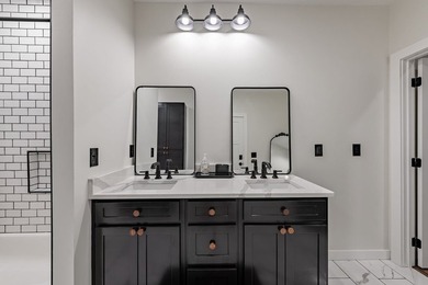 Modern Mountain Sanctuary: The Best of Both Worlds Welcome to - photo 35