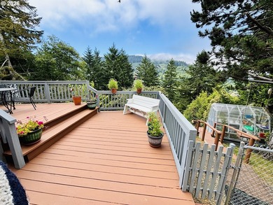 Immaculately maintained cedar sided home on 3.17 private acres - photo 39