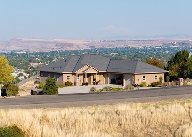 Snake River Home Sale Pending in Clarkston Washington