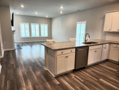 Price Improvement! Welcome to your dream home, this is the ONE - photo 25