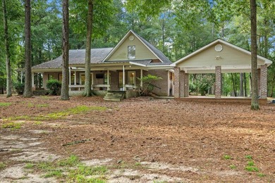 (private lake, pond, coastal) Home Sale Pending in Laurel Mississippi