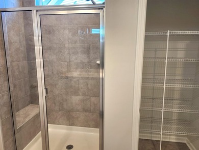 Price Improvement! Welcome to your dream home, this is the ONE - photo 45