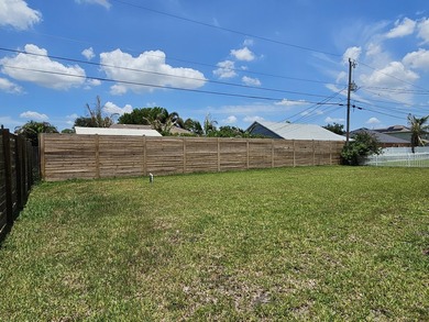 Welcome home to this well-maintained 3 B/R, 2 BA with a 2 car - photo 3