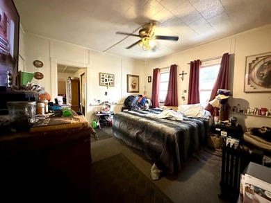 Here is your opportunity to own a versatile property in the - photo 8