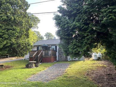 Lake Home For Sale in Harveys Lake, Pennsylvania