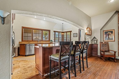 Wake up to lake views & idyllic village setting in this - photo 11