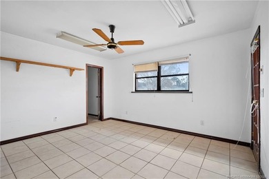 Opportunity knocks! With 2,365 SF, this 4BR, 2-bath, 2 CG pool - photo 24