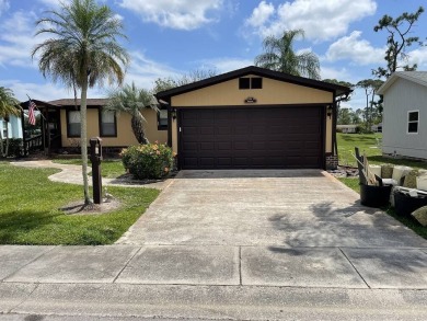 Cape Coral Lakes Area Home For Sale in North Fort Myers Florida