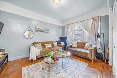 Welcome to this well-maintained single-family home in the heart - photo 4
